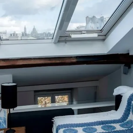 Apartment Sacre-coeur View Skylight Haven *